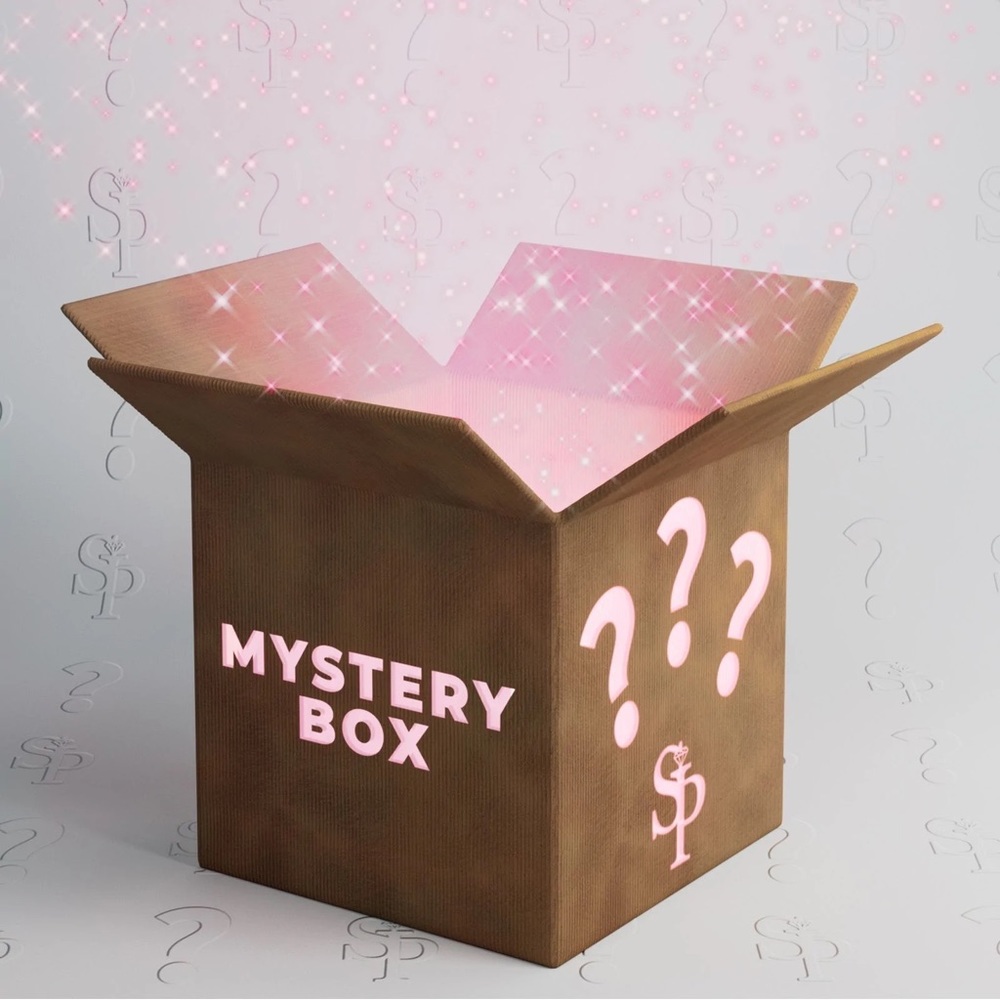 Mystery box Assorted brands XS 10 pieces